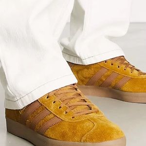 Adidas Originals Gazelle Tan Suede Sneaker BNWT - UK 6/US 6.5/Women’s 7.5